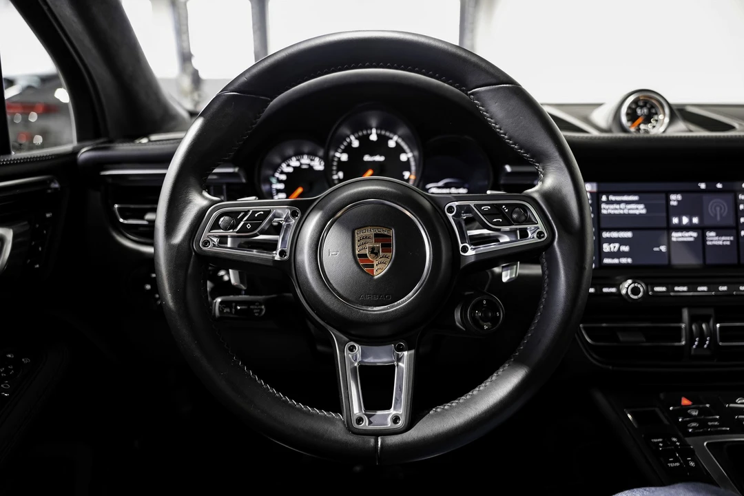 2020 Porsche Macan Turbo - Image 10 of 21