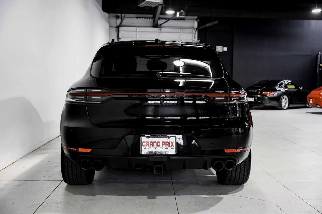 2020 Porsche Macan Turbo - Image 4 of 21