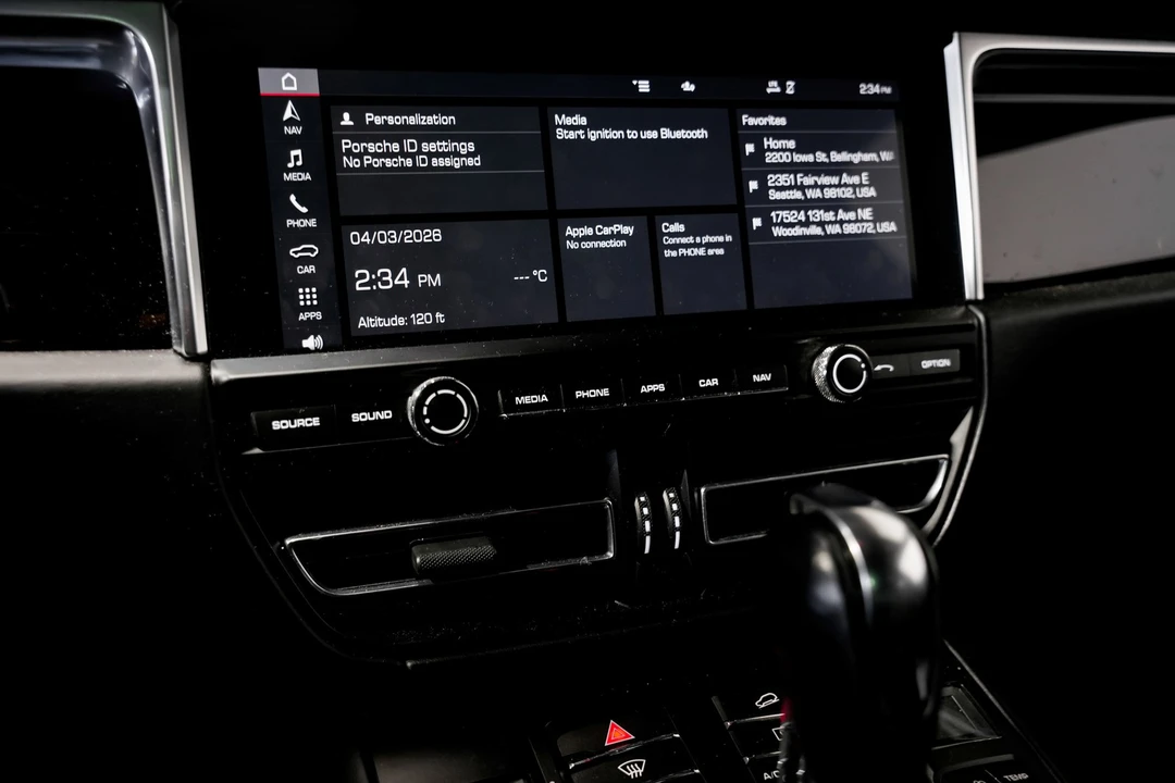 2020 Porsche Macan Turbo - Image 9 of 16