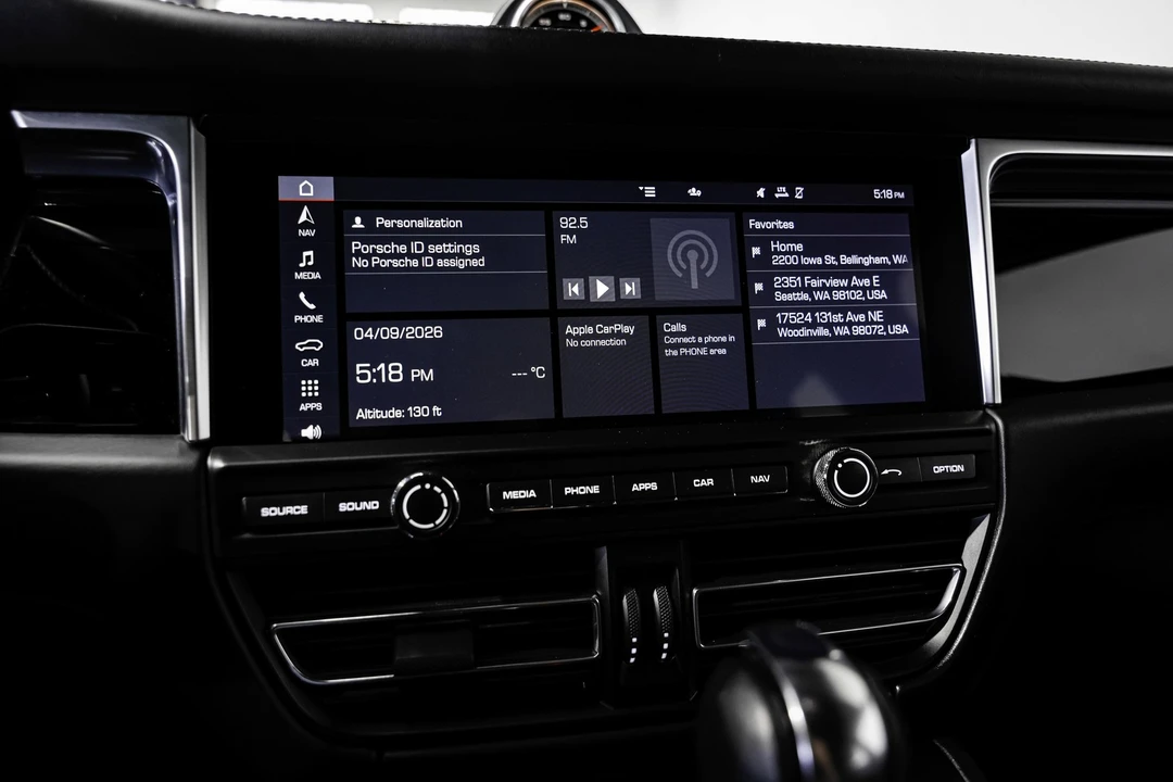 2020 Porsche Macan Turbo - Image 13 of 21