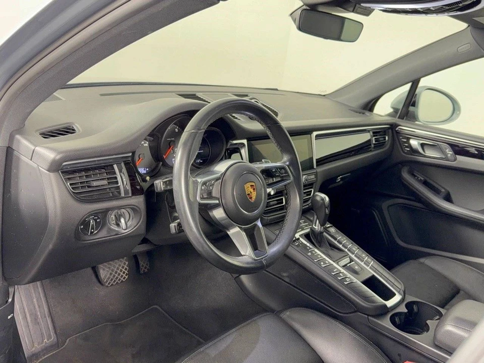 2020 Porsche Macan - Image 4 of 5