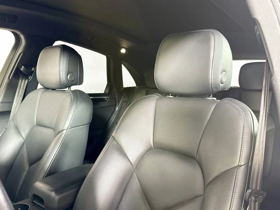 2020 Porsche Macan - Image 5 of 5