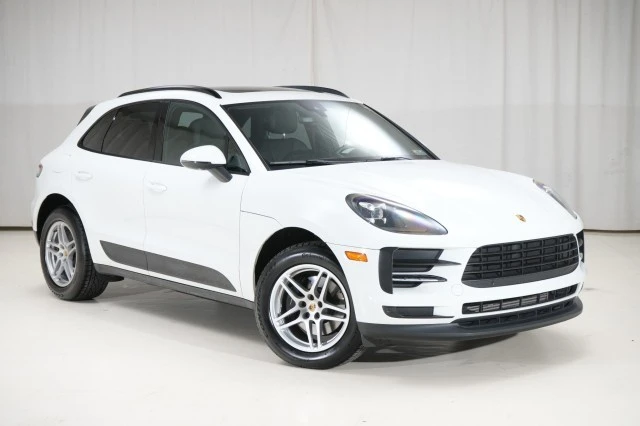 2020 Porsche Macan - Image 14 of 21