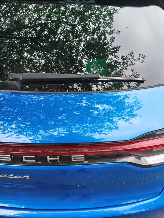 2020 Porsche Macan - Image 24 of 31