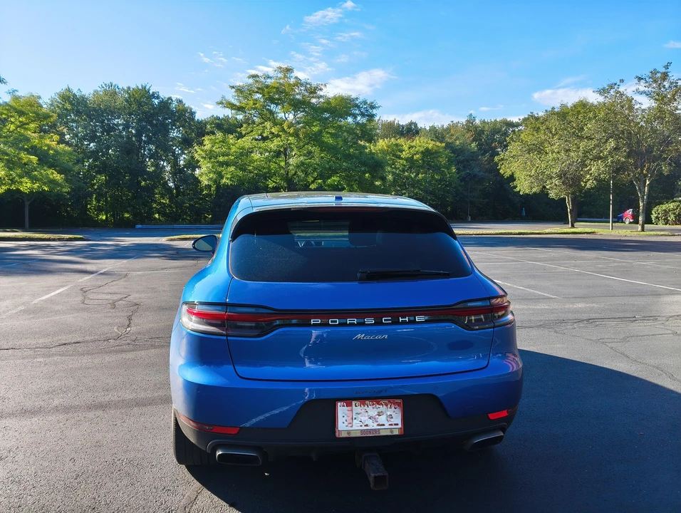 2020 Porsche Macan - Image 13 of 31