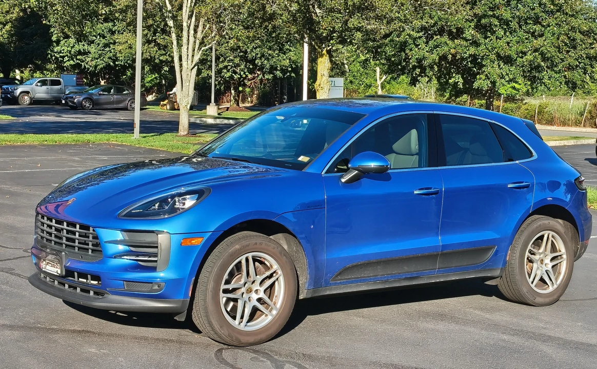 2020 Porsche Macan - Image 10 of 31