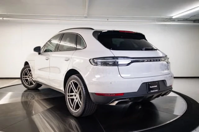 2020 Porsche Macan - Image 18 of 31