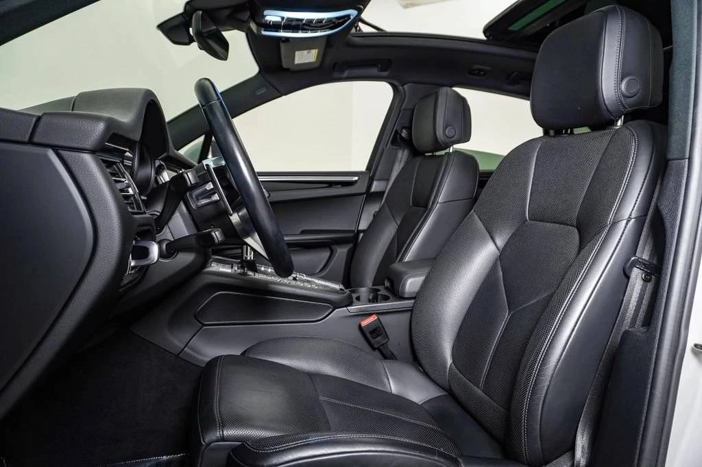 2020 Porsche Macan - Image 5 of 5
