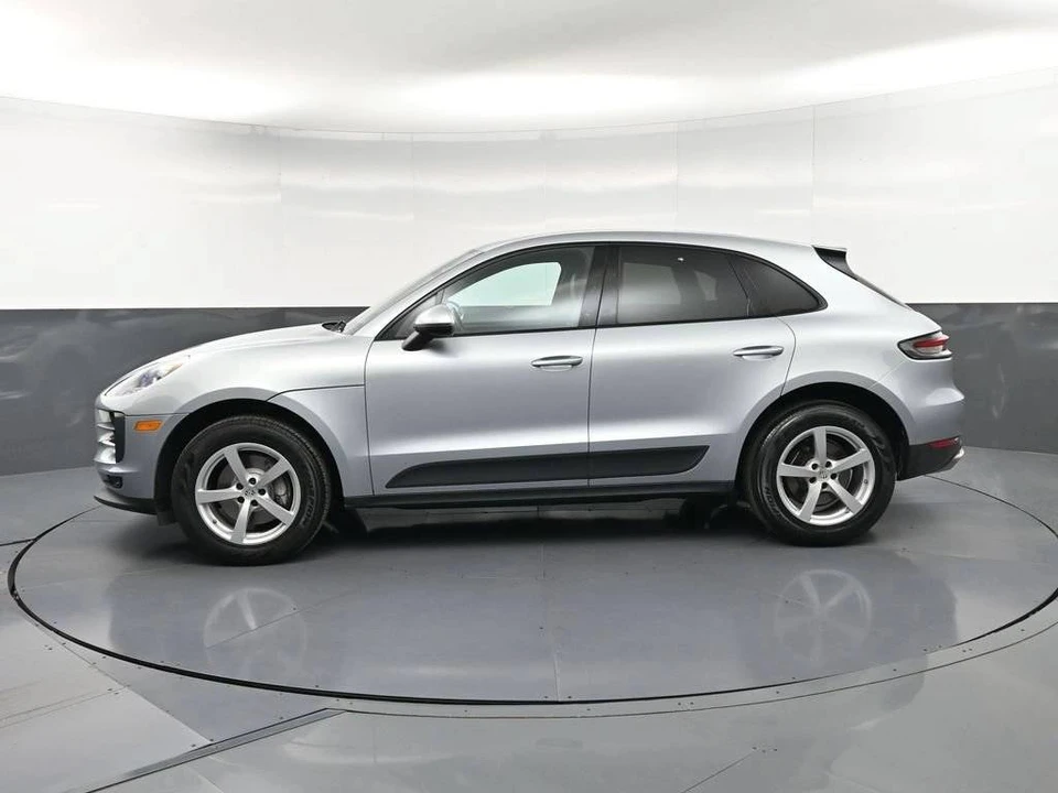 2020 Porsche Macan - Image 2 of 5