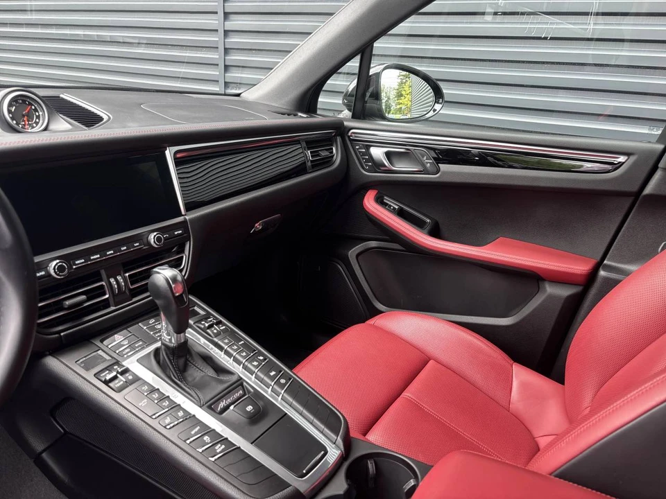 2020 Porsche Macan - Image 3 of 5
