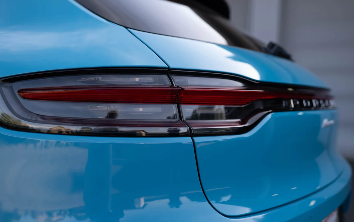 2020 Porsche Macan - Image 23 of 31