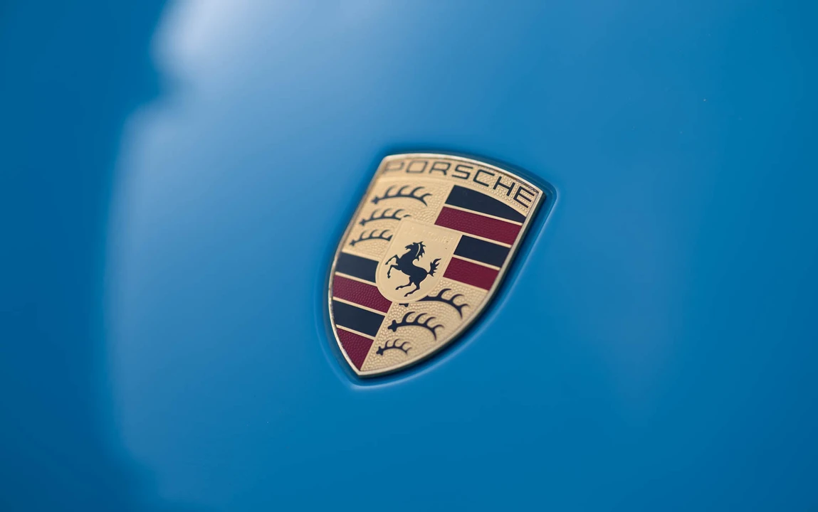 2020 Porsche Macan - Image 25 of 31