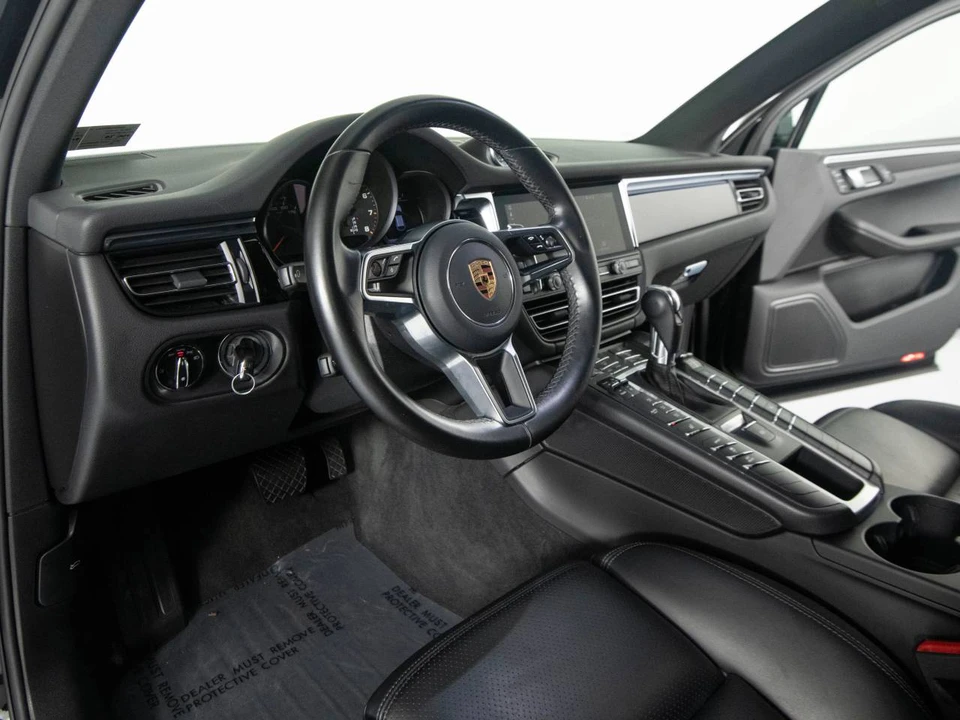 2020 Porsche Macan - Image 4 of 5