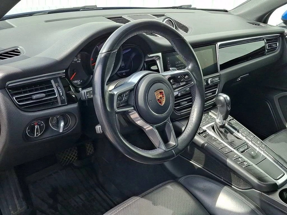 2020 Porsche Macan - Image 4 of 5