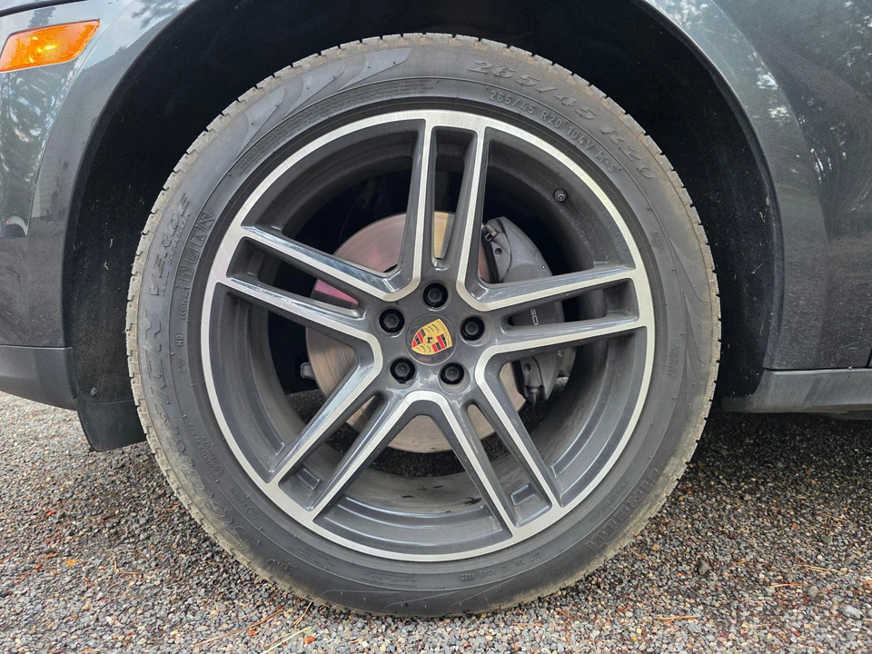2020 Porsche Macan - Image 20 of 31
