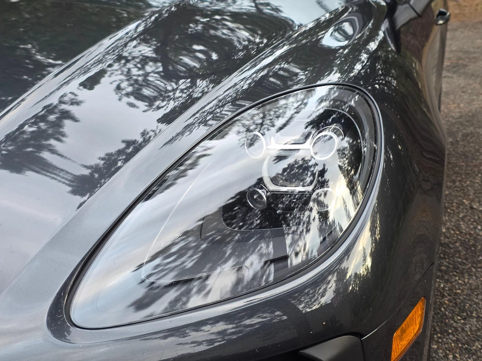 2020 Porsche Macan - Image 17 of 31