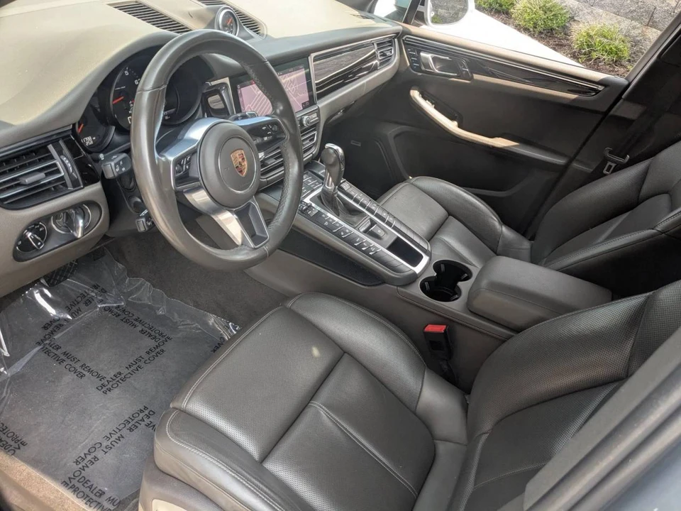 2020 Porsche Macan - Image 4 of 5