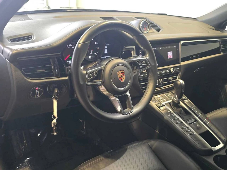 2020 Porsche Macan - Image 4 of 5