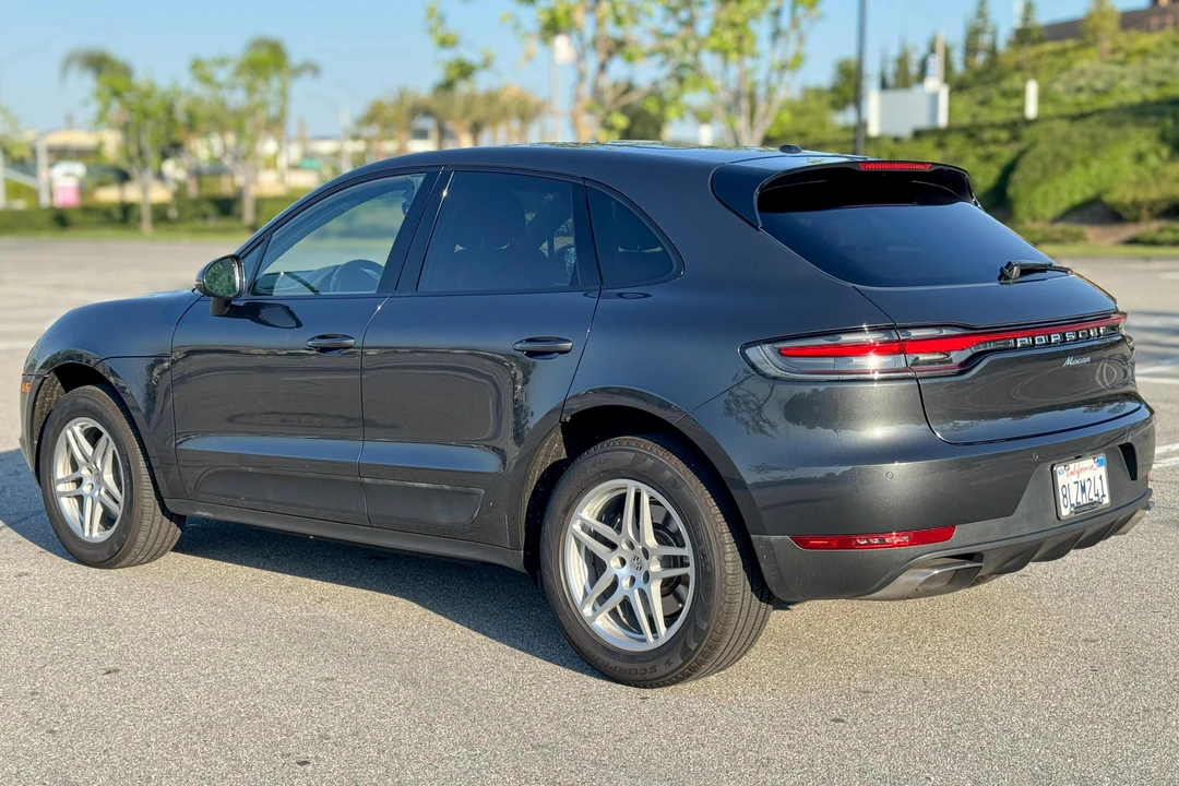 2020 Porsche Macan - Image 4 of 31