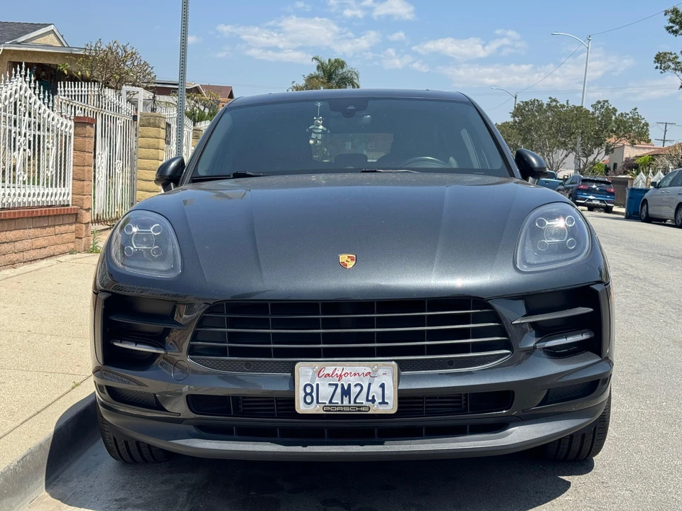 2020 Porsche Macan - Image 14 of 31