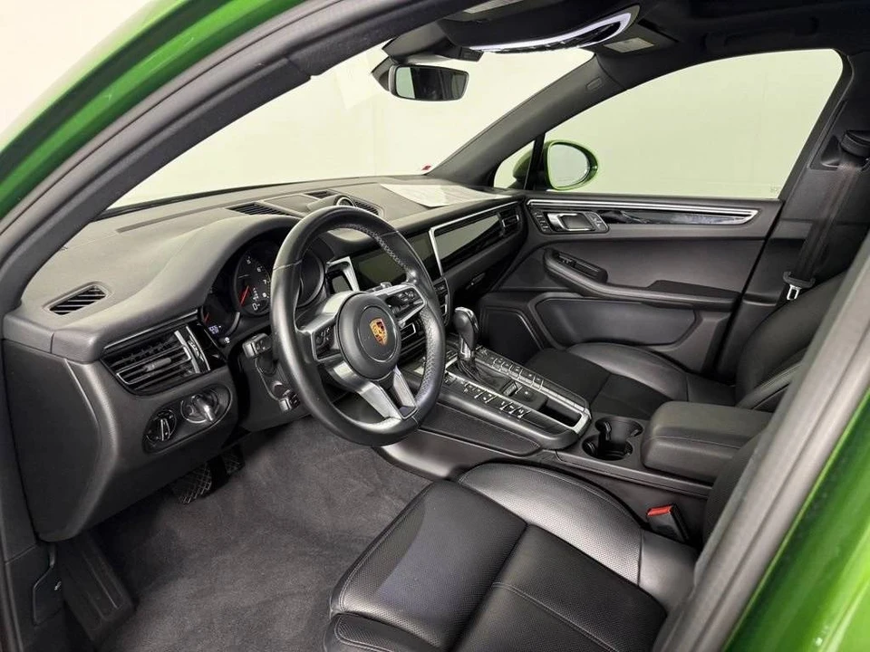 2020 Porsche Macan - Image 4 of 5