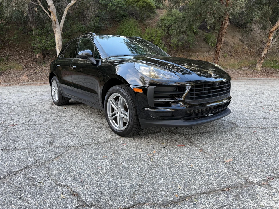 2020 Porsche Macan - Image 20 of 31
