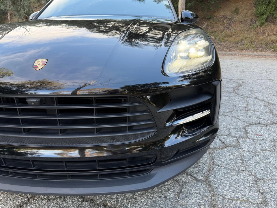 2020 Porsche Macan - Image 24 of 31