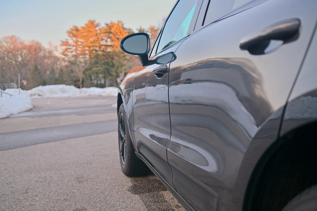 2020 Porsche Macan - Image 25 of 31