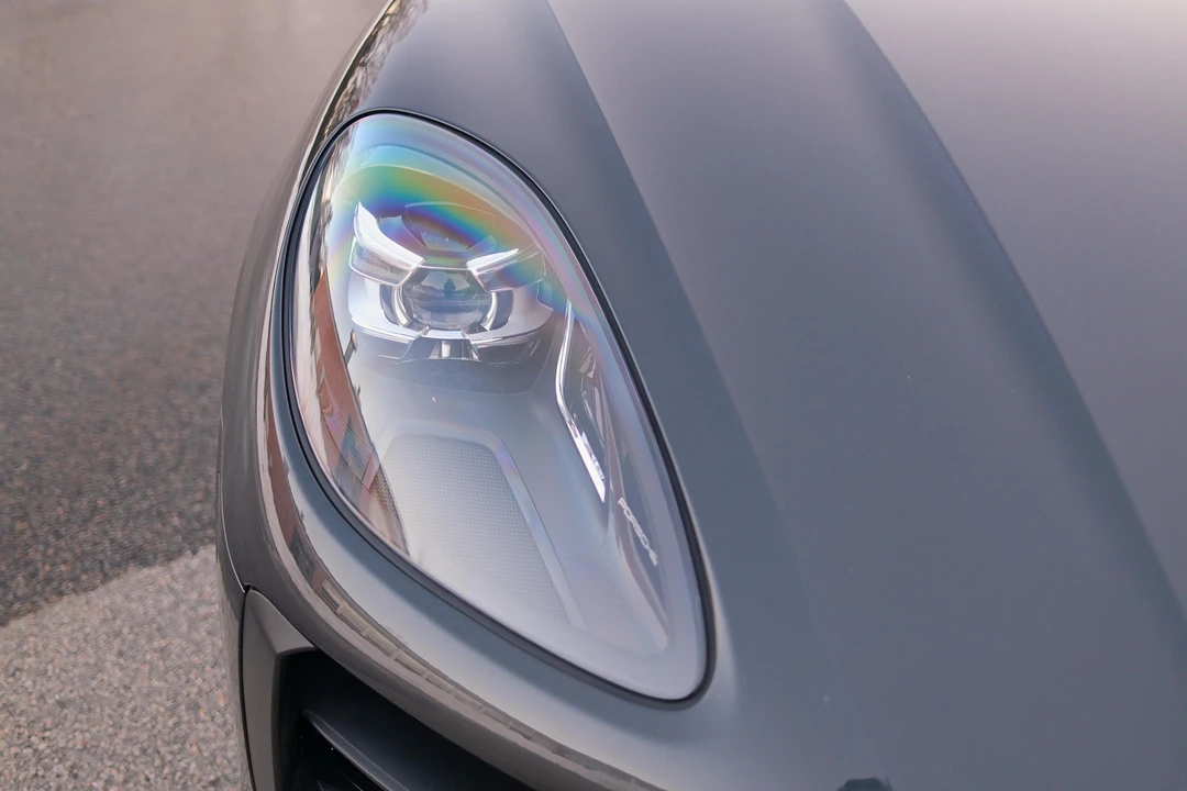 2020 Porsche Macan - Image 16 of 31