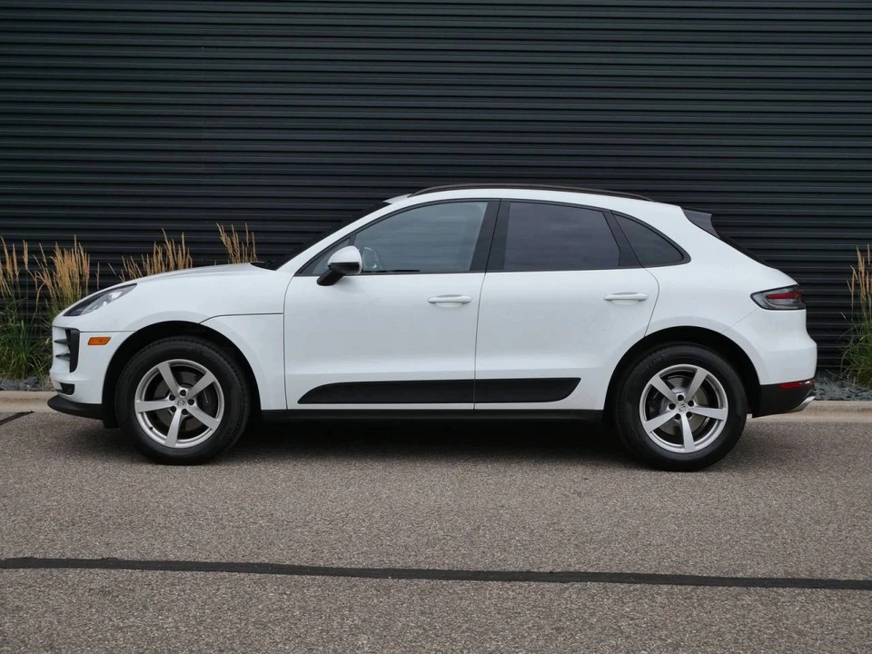 2020 Porsche Macan - Image 2 of 5