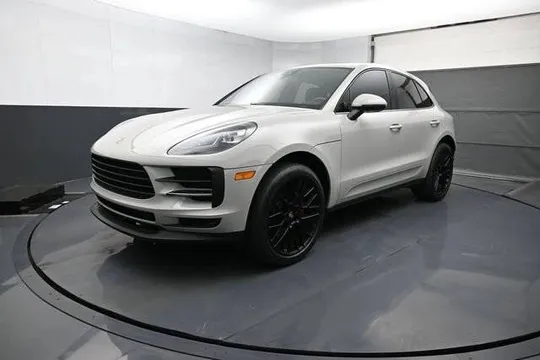2020 Porsche Macan