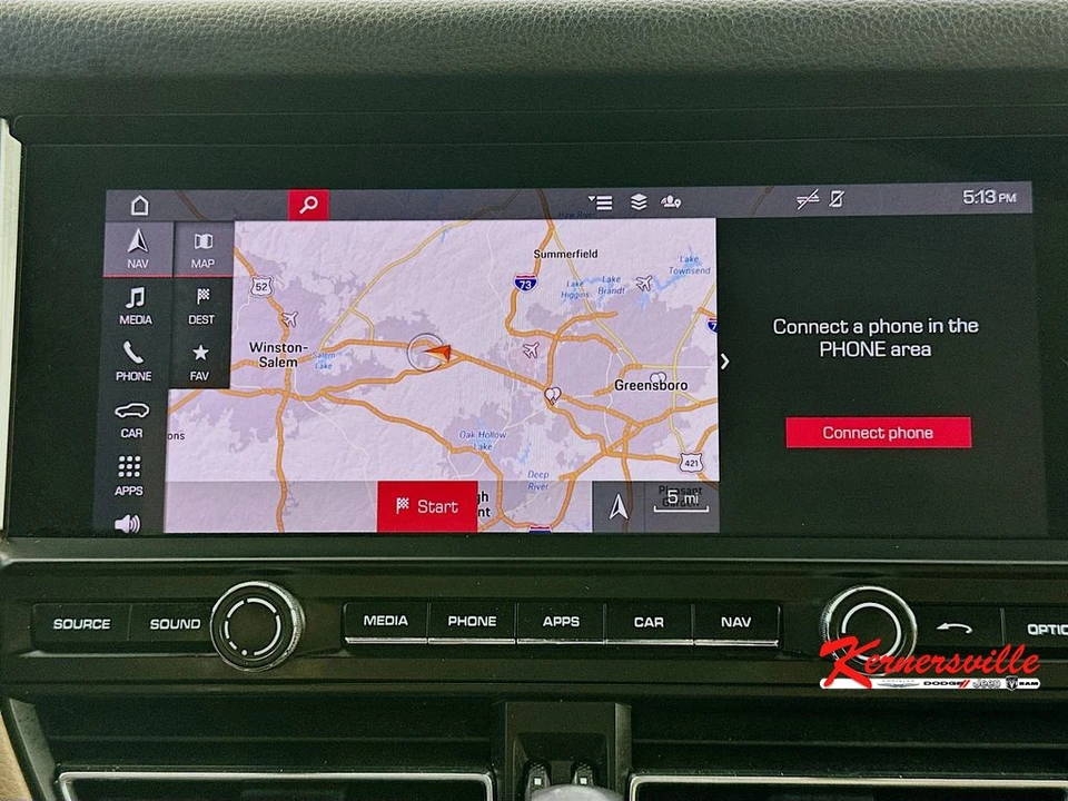 2020 Porsche Macan - Image 19 of 24