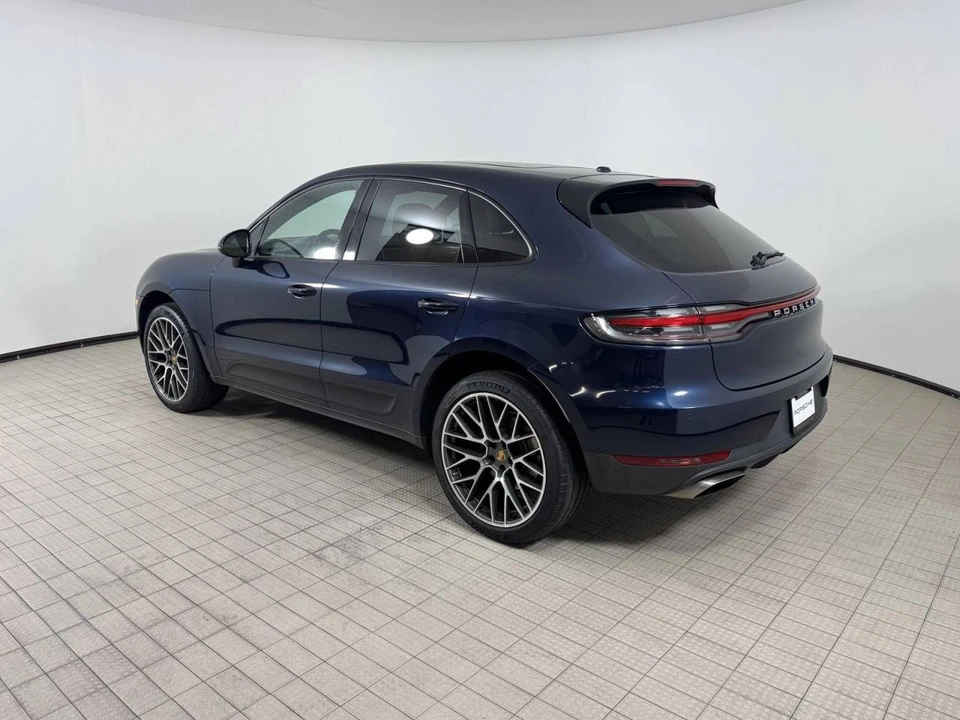 2020 Porsche Macan - Image 3 of 4