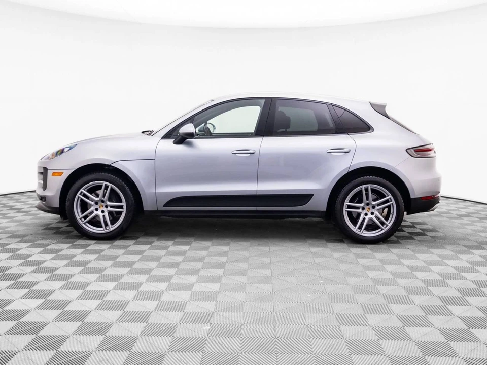 2020 Porsche Macan - Image 2 of 5