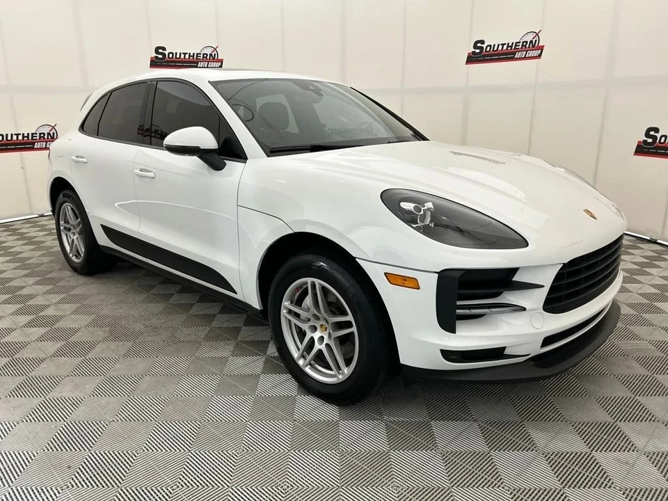 2020 Porsche Macan - Image 2 of 12