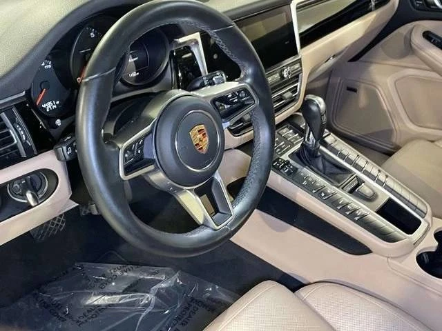 2020 Porsche Macan - Image 4 of 5
