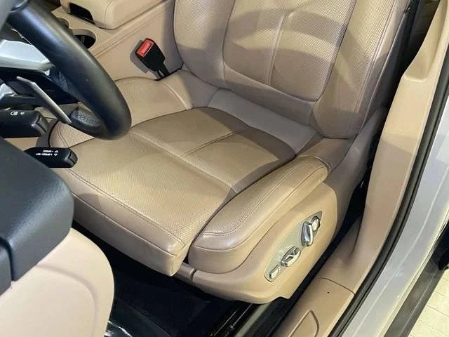 2020 Porsche Macan - Image 5 of 5