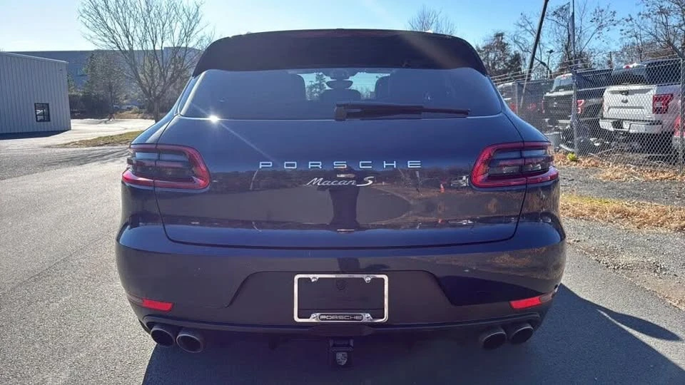 2020 Porsche Macan - Image 10 of 20
