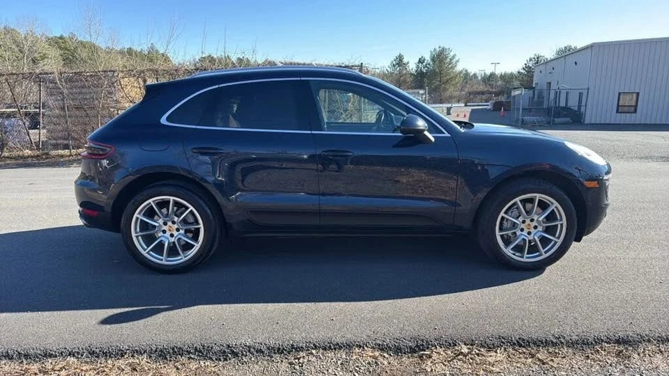 2020 Porsche Macan - Image 3 of 20