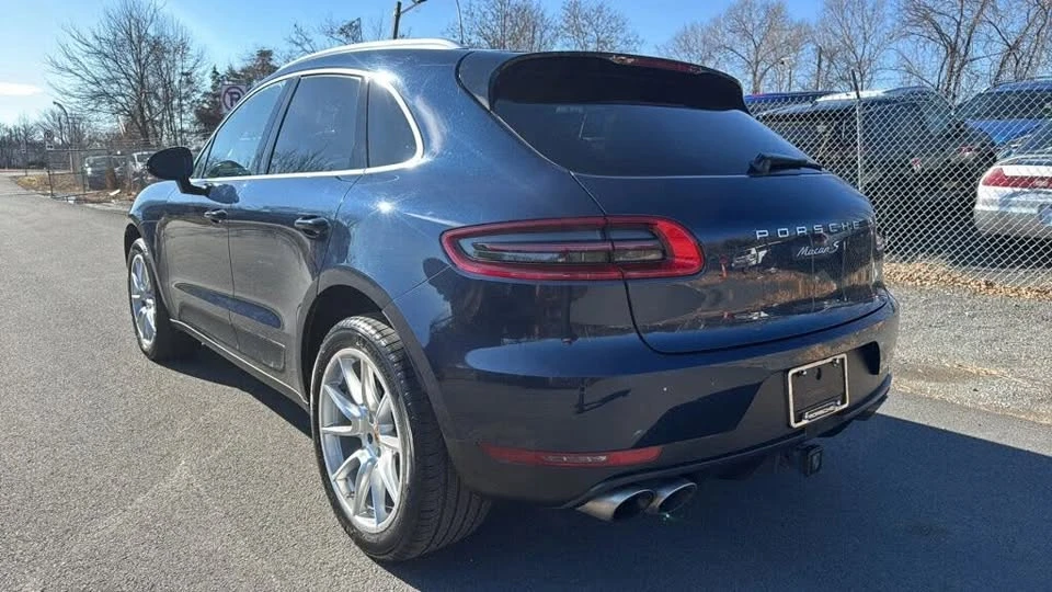 2020 Porsche Macan - Image 8 of 20