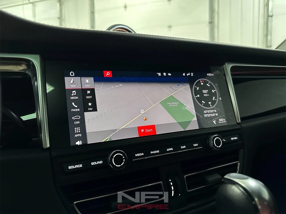 2020 Porsche Macan - Image 30 of 31