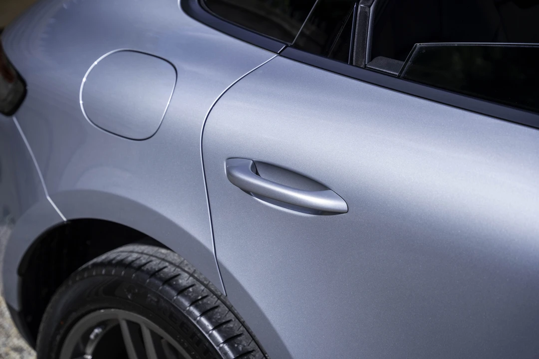 2020 Porsche Macan - Image 19 of 31