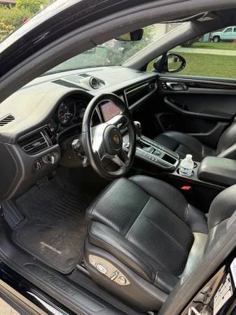 2020 Porsche Macan - Image 6 of 6