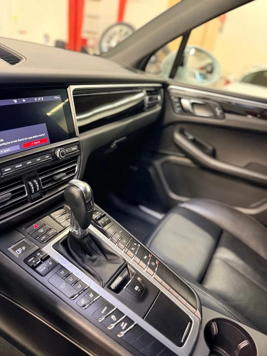 2020 Porsche Macan S - Image 9 of 15