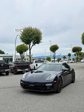 2020 Porsche Panamera GTS