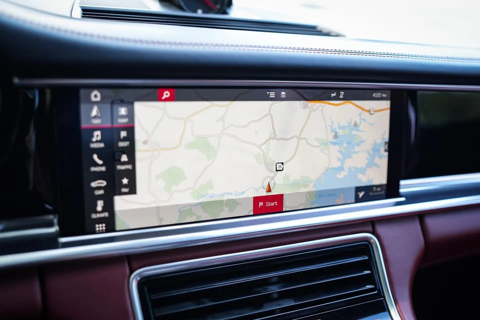 2020 Porsche 971 Panamera - Image 16 of 20