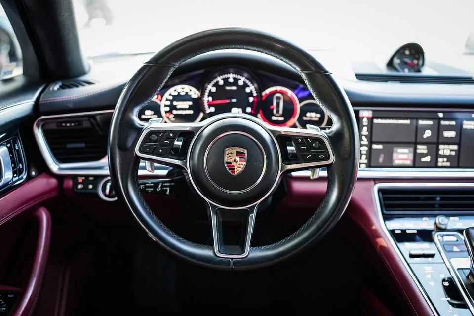 2020 Porsche 971 Panamera - Image 15 of 20