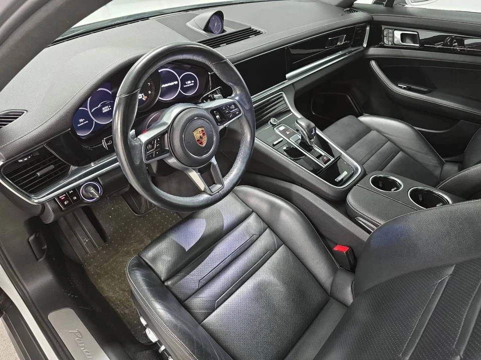 2020 Porsche 971 Panamera - Image 4 of 5