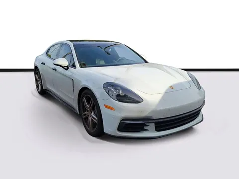 2020 Porsche Panamera 4