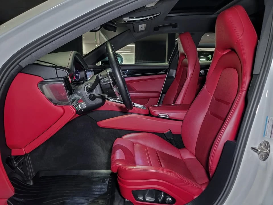 2020 Porsche 971 Panamera - Image 10 of 19